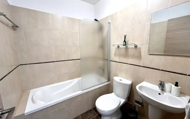 60 KAP - Stay Chromata Lagoon Apartment