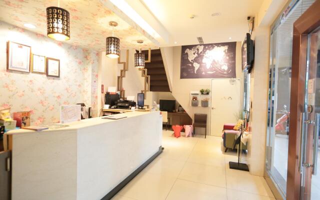 New Rise Hotel