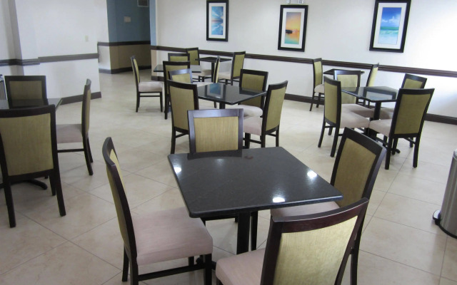 Best Western Mulberry Hotel