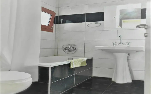 Charming Studio in Heraklion Prefecture With Private Entrance and Scenic Views
