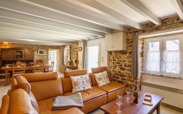 House LIroise Plogoff