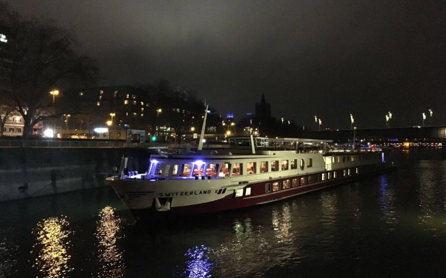 KNM MS Switzerland II - Düsseldorf