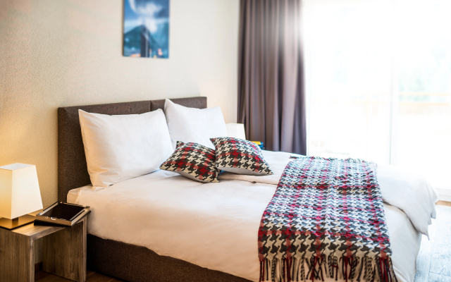 Peaks Place – Guest Rooms – Laax