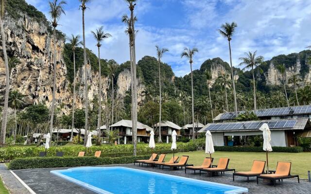 Tinidee Hideaway Tonsai Beach Krabi (SHA Extra Plus)