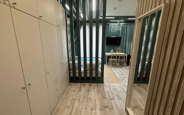 Apartments on Ilmenskiy passage 14 building 7