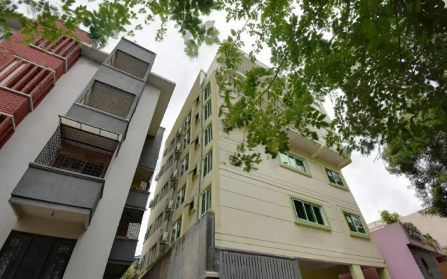 OYO 13043 Sree Sai Suites