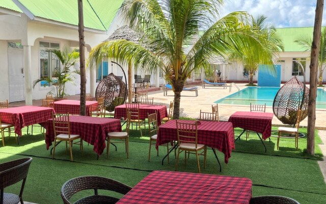 Sunrise Hotel & Resort