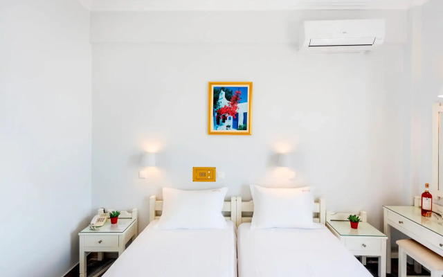 Irene Hotel & Studios | Beachfront