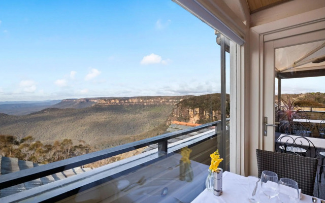 Echoes Boutique Hotel and Restaurant