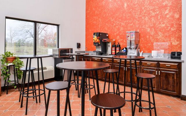 Americas Best Value Inn Gonzales