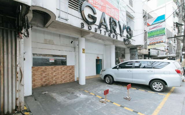 RedDoorz Plus @ Boni Avenue Mandaluyong
