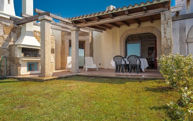 Vista Blu Villa With Shared Pool