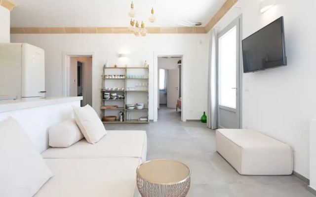 Stunning Villa Surrounded by Olive Trees - Beahost