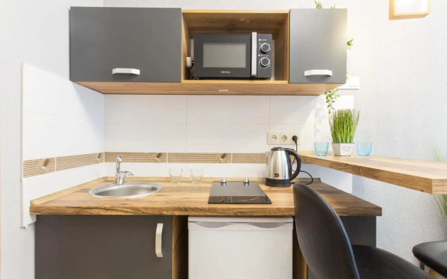 Cozy studio - Yaroslavska 21(2)