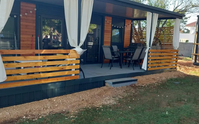 Comfort Two Bedroom Mobile Homes Pirovac