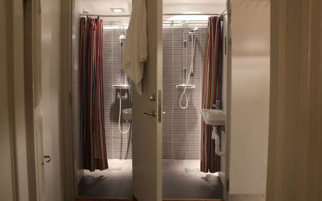 Castanea Old Town Hostel