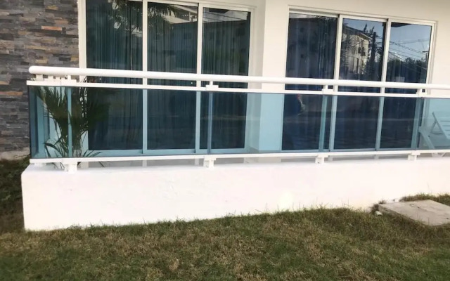 Apartamento con piscina