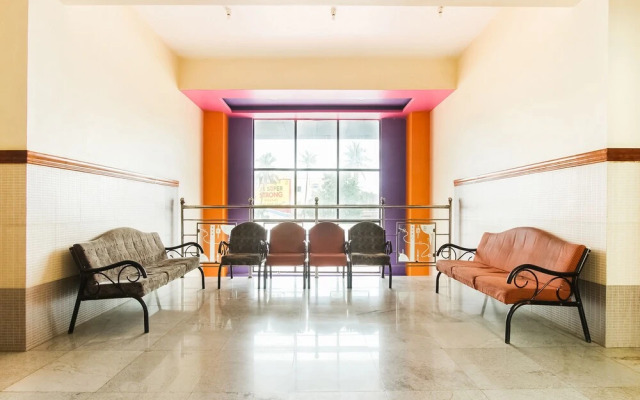 SPOT ON 60208 Hotel Ashoka Deluxe Lodging And Restaurant