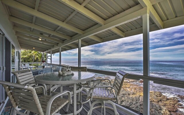 Oceanfront Kona Home w/ Beach Access & Views!