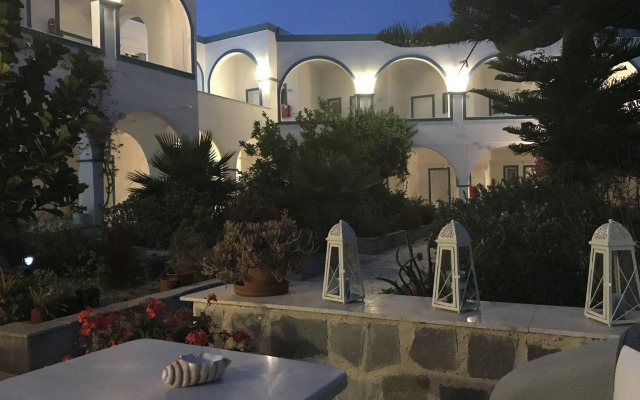 Hotel Lodos