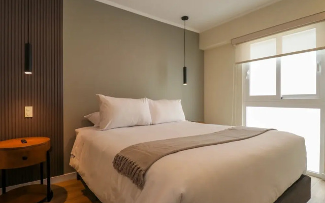 w Sensational 2BR in the Heart of Barranco