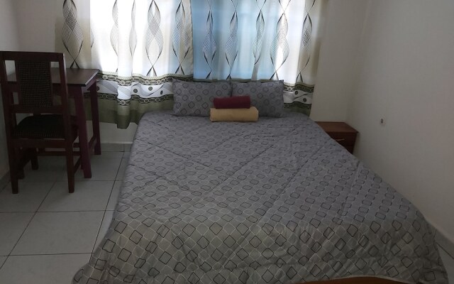 Puma Garden and Suites