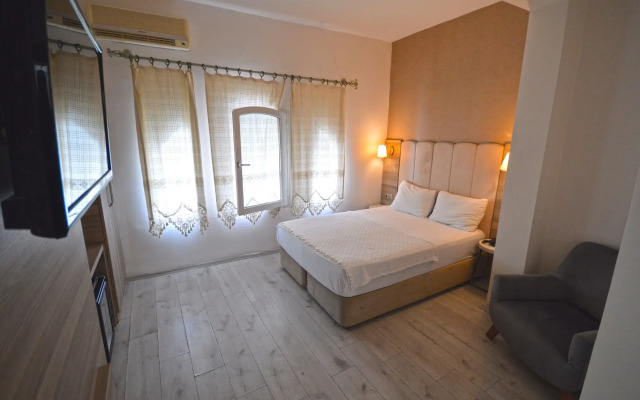 The Hotel 48