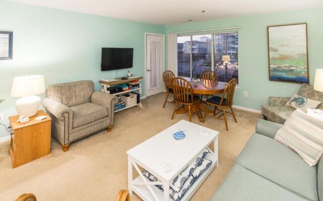 28th St Condo 304