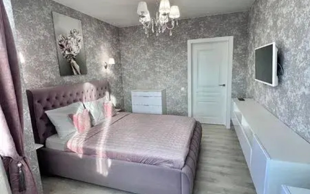 Sea Sun Apartment on Lenin street, 298B, building 4