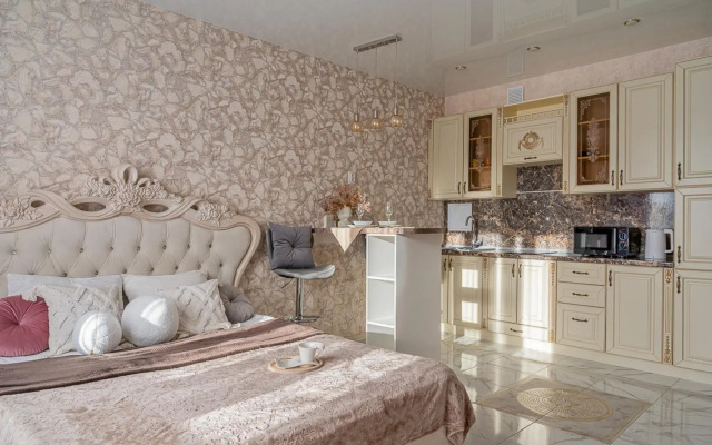 Have a nice day on Uspensky Avenue 113D