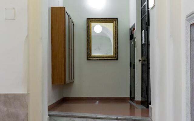 Crosti Apartments
