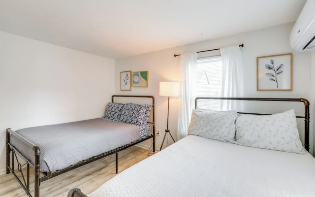 Walk to Campus & Palmer Square: Dtwn Townhome