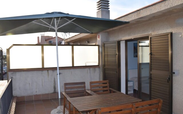 Apartament escoles atic