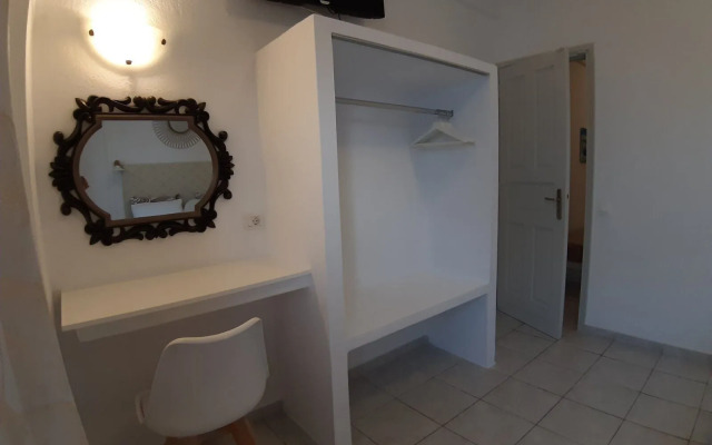 Summer Holiday by Atalos Suites