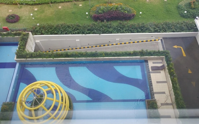 Best Price & Comfy Bassura City Apartment