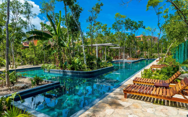 Penthouse Studio with Gym, Swimming-pool, Outdoor BBQ, Aldea Savia