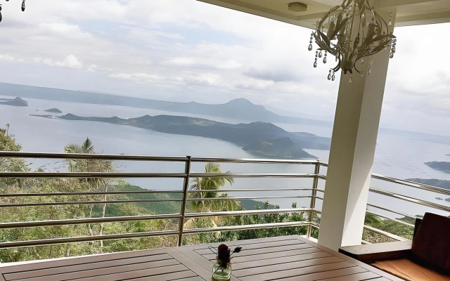 The Carmelence View Villa