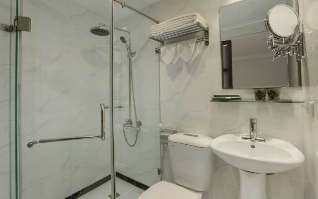 Hanoi La Selva Hotel