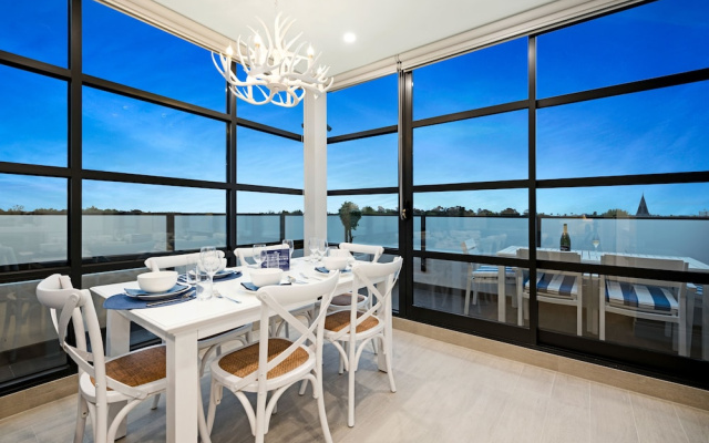 The Hamptons Apartments - St Kilda