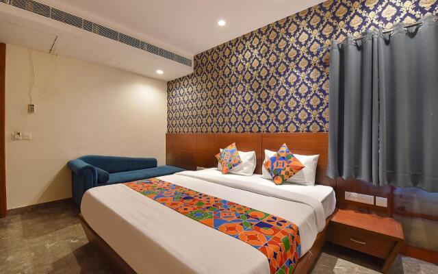 Fabhotel Wind Palace