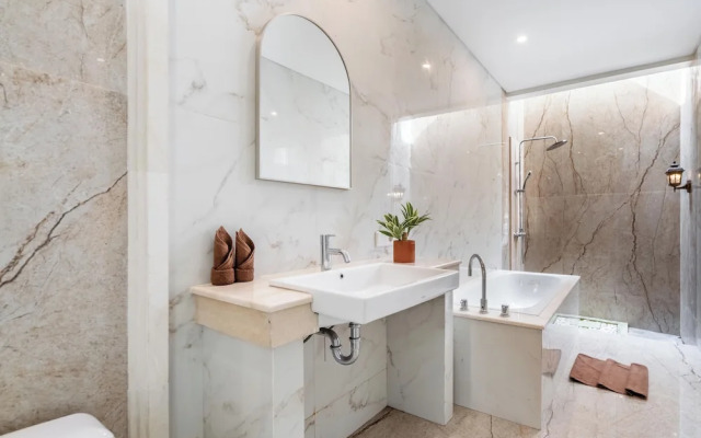 Private Pool Villa Arsy by Orivista