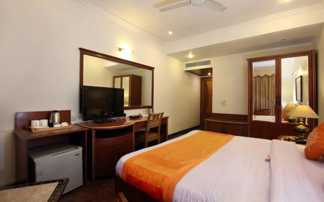 Oyo 1100 Hotel Kwality Regency