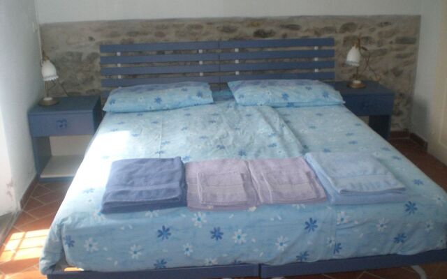 Casadelia