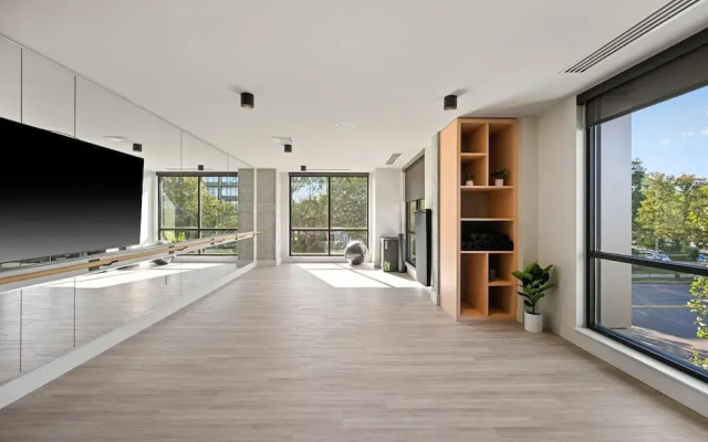 Luxury Apartments by Hyatus Boston Somerville