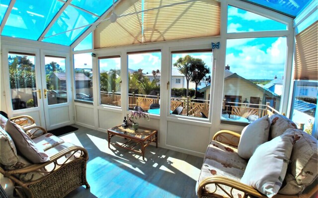 Meadow View Apartments