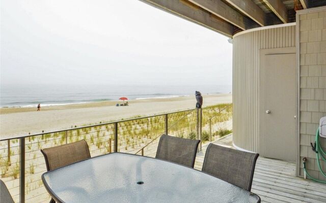 Ocean Hamlet 1 by Long & Foster