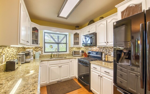 Bonnie View 21 4 Bedroom Home by Redawning