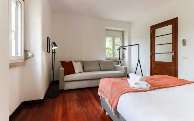 Belem Boutique IV by Homing