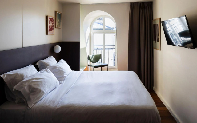 Cabane Hotel