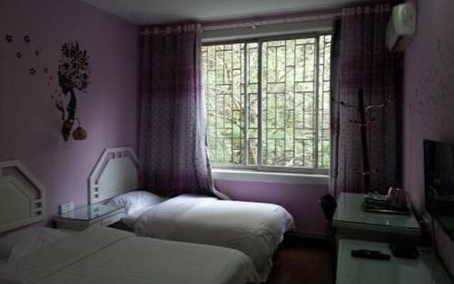 Yangshuo Beautiful View Holiday Inn